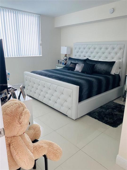 1861 NW S River Dr 904, Miami, Florida 33125