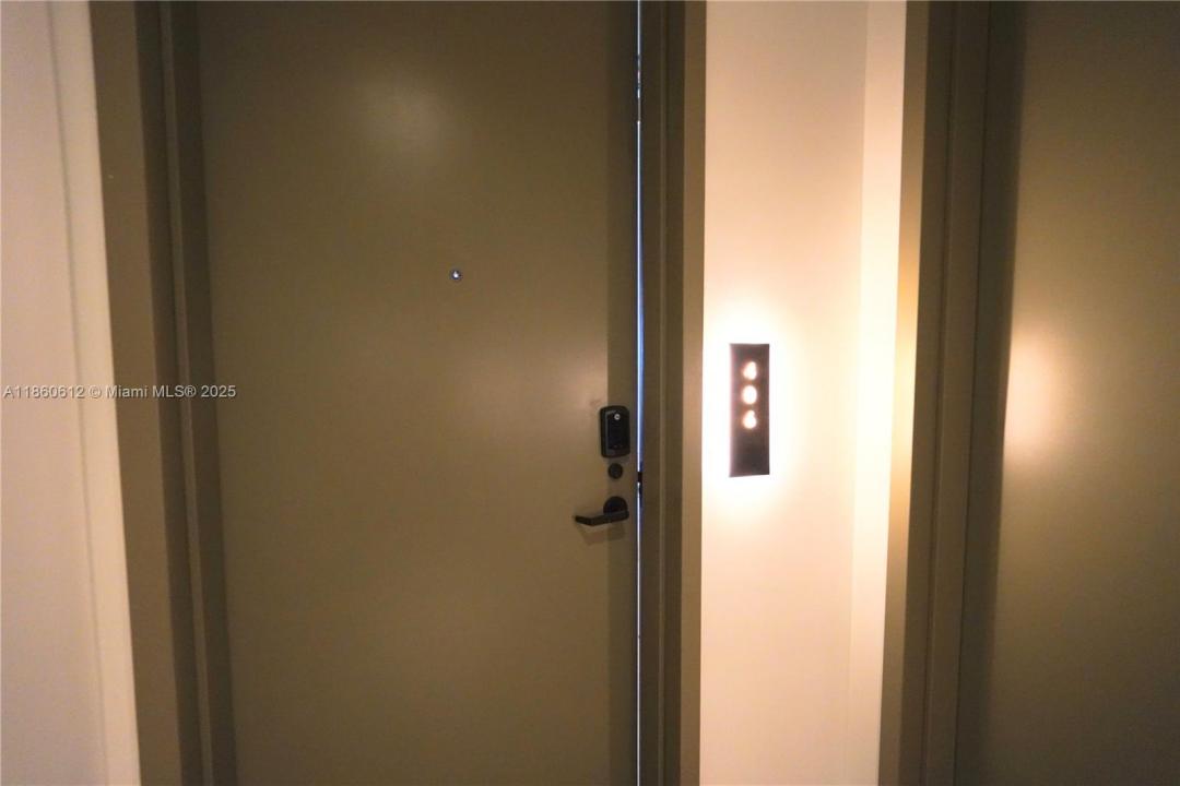 7920 NE 2nd Ave 406, Miami, 佛羅里達州 33138, 美國