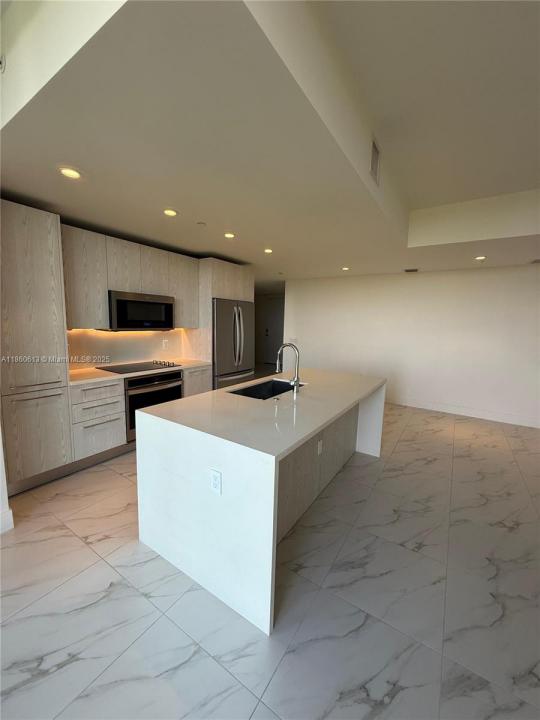 2000 Metropica Way 901, Sunrise, Florida 33323