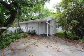 633 Mokena Dr 1, Miami Springs, Florida 33166, USA