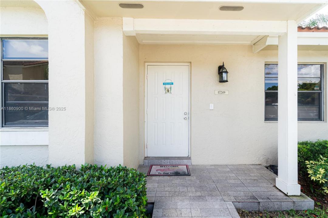 17249 NW 60th Ct 17249, Hialeah, Florida 33015