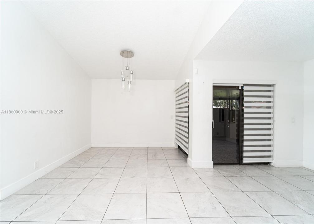 17249 NW 60th Ct 17249, Hialeah, Florida 33015