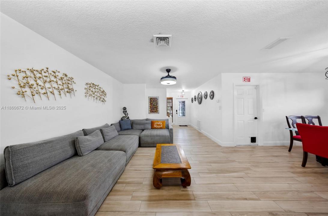 911 N Park Rd, Hollywood, Florida 33021, USA