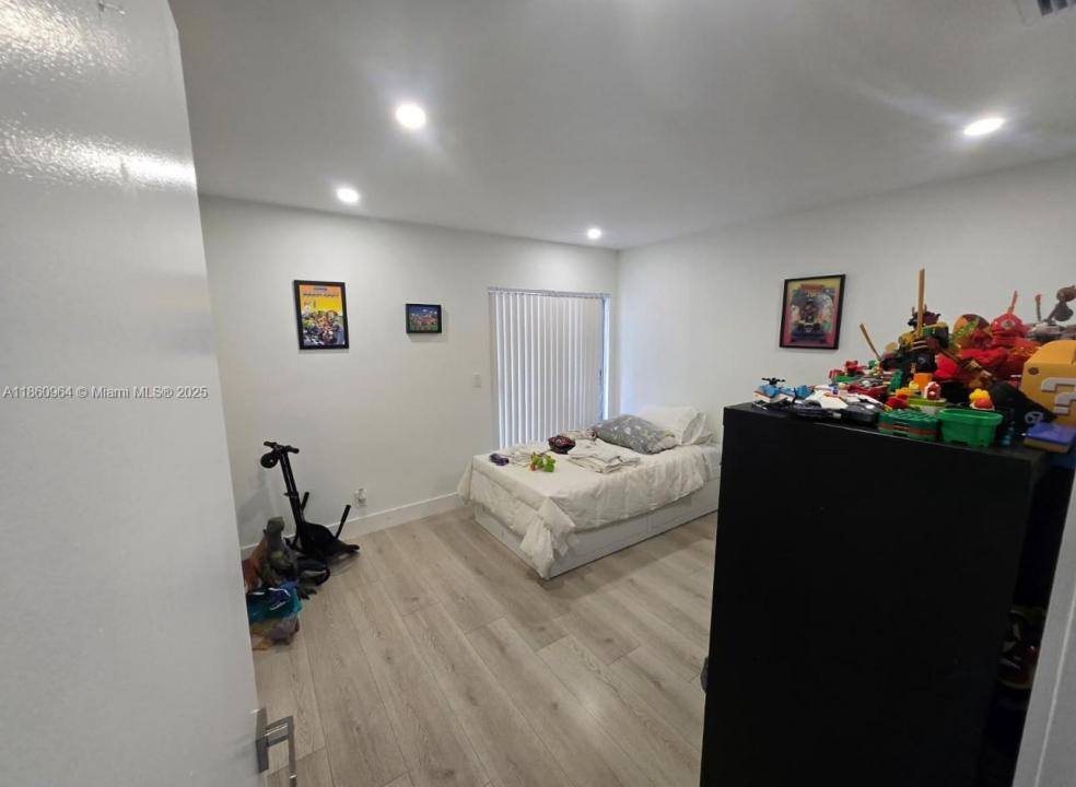 15737 Woodgate Ct B, Sunrise, Florida 33326, USA