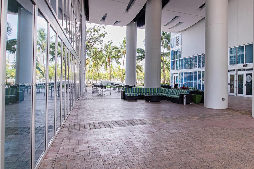 185 SW 7th St 4106, Miami, فلوريدا 33130, الولايات المتحدة