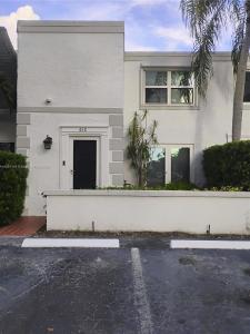 612 NE 27th Ave, Hallandale Beach, Florida 33009, USA