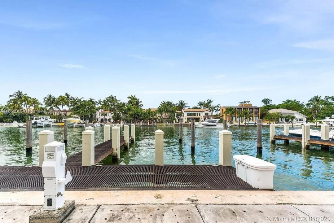 6101 W Laguna Dr W 6101, Miami Beach, Floryda 33141, USA