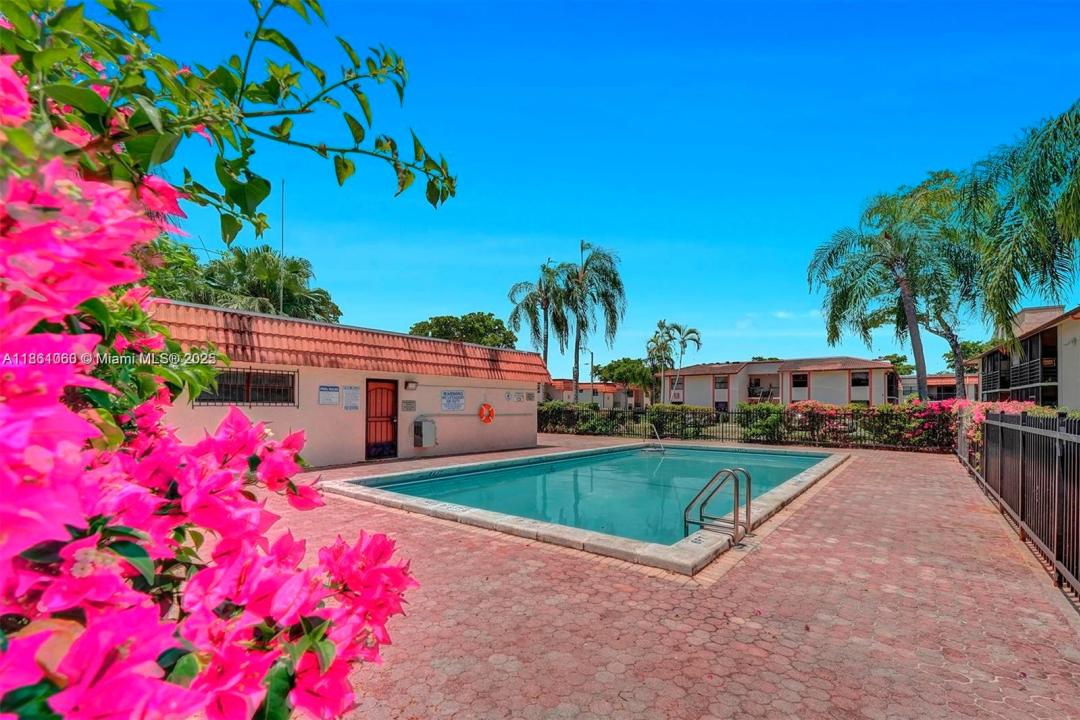 842 NE 209th St 201, Miami, 플로리다 33179, 미국