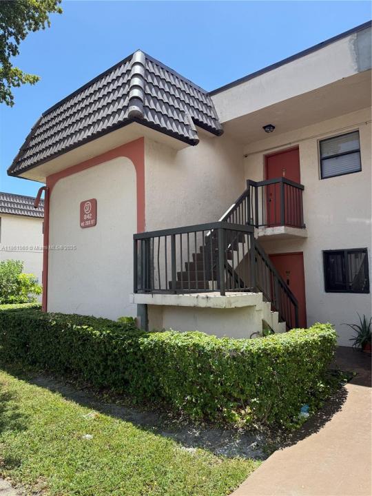842 NE 209th St 201, Miami, 플로리다 33179, 미국
