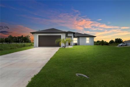 3100 Flora AVE S, Lehigh Acres, Florida 33976, USA