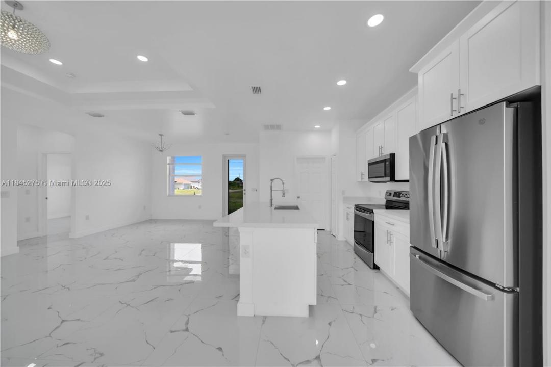 3100 Flora AVE S, Lehigh Acres, Floride 33976, États-Unis