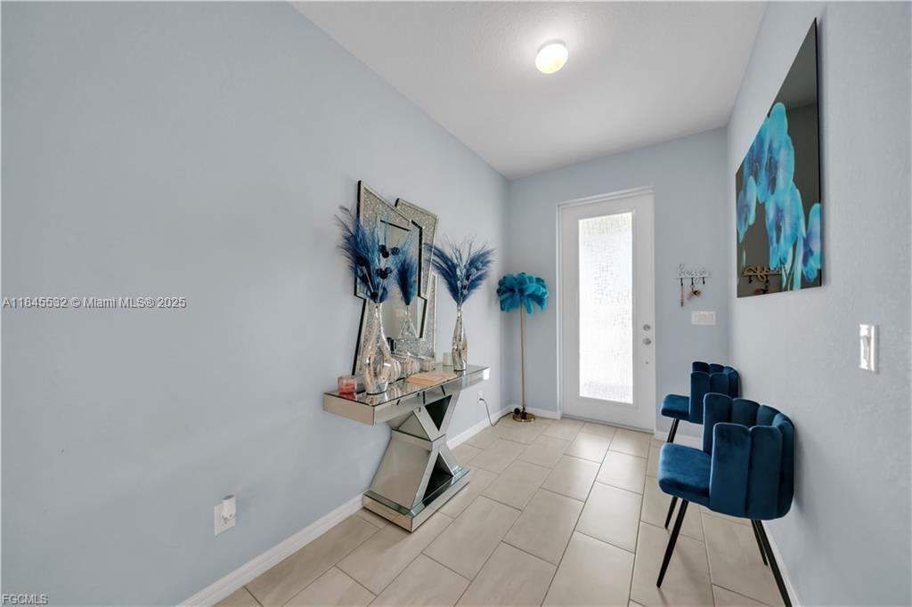 1421 SW 13th TER, Cape Coral, Floride 33991, États-Unis