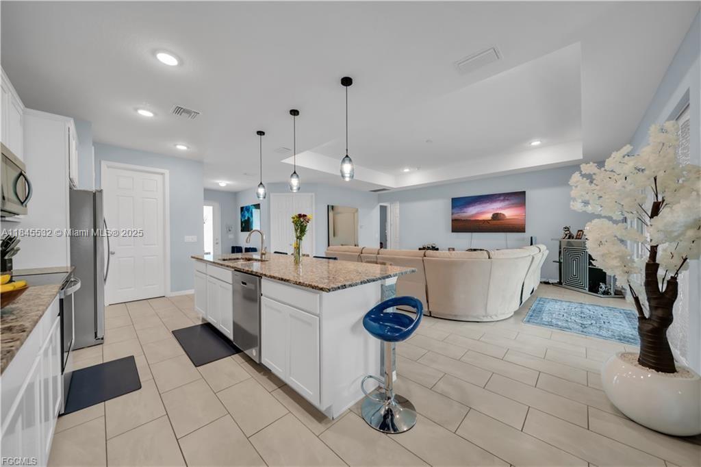 1421 SW 13th TER, Cape Coral, Floride 33991, États-Unis