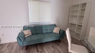 2141 Biarritz Dr 4, Miami Beach, Флорида 33141, Соединенные Штаты