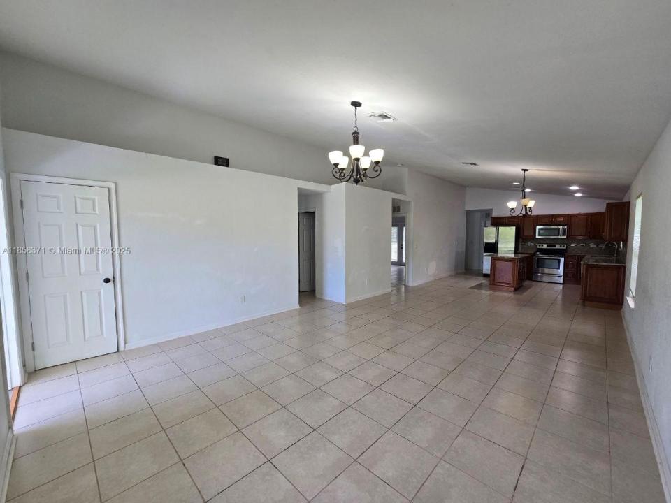 3510 5th ST SW, Lehigh Acres, Floride 33976, États-Unis