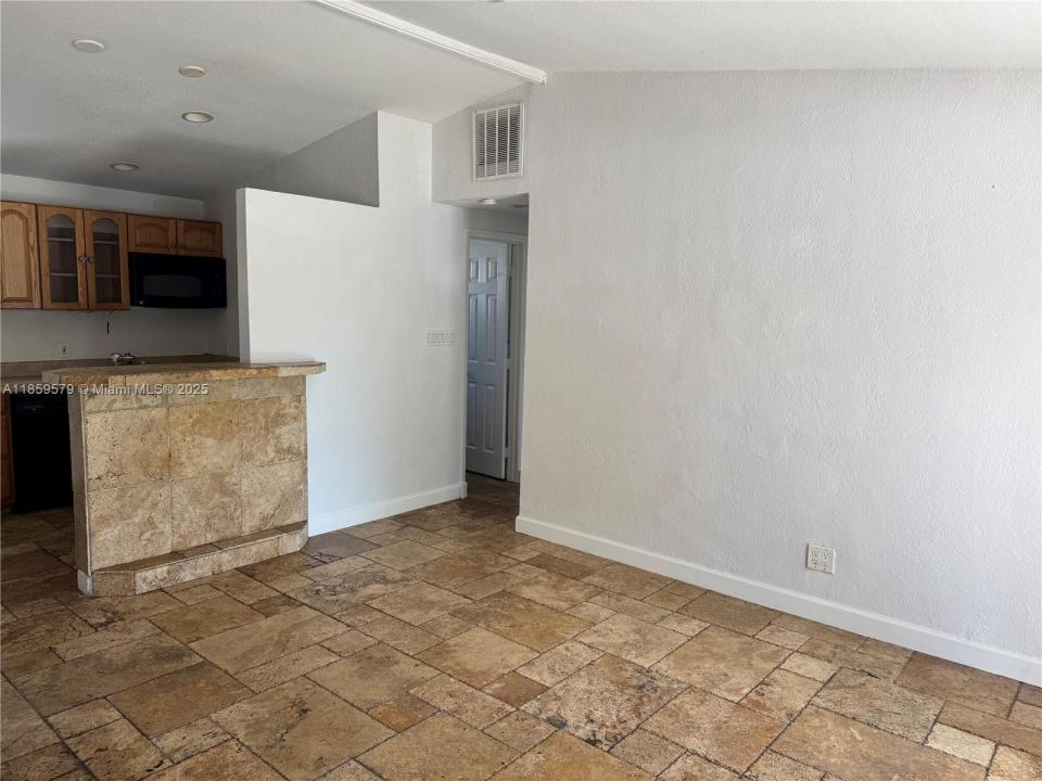 524 SW 22nd Ave, Fort Lauderdale, Florida 33312, USA