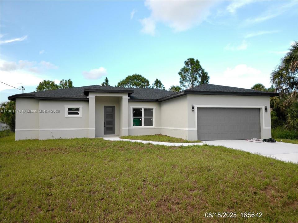 557 Macon ST SW, Palm Bay, Флорида 32908, Соединенные Штаты