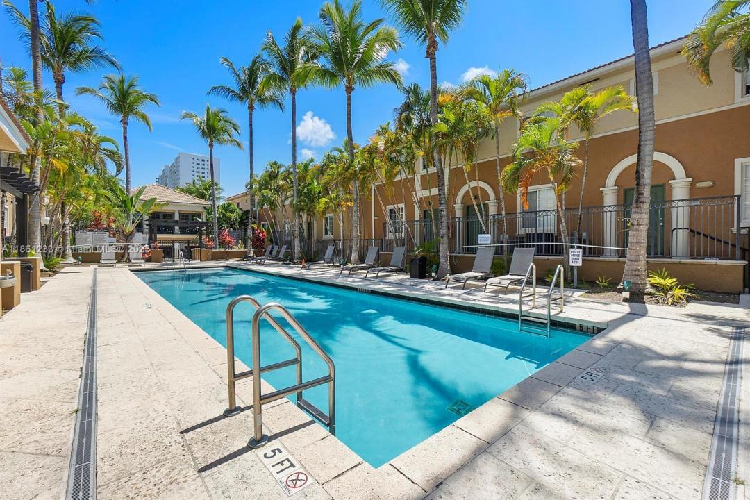 2861 NE 185th St 302, Aventura, Flórida 33180, Estados Unidos
