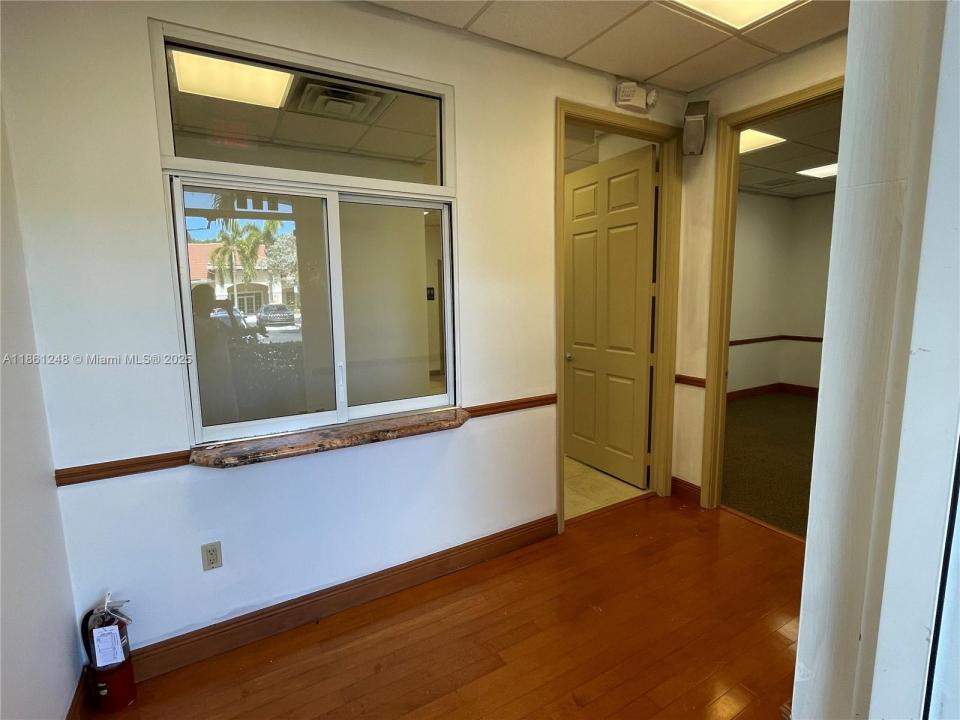 5501 N University Dr 103, Coral Springs, Флорида 33067, Соединенные Штаты