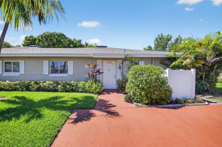 8840 Rheims Rd, Boca Raton, Florida 33496, USA