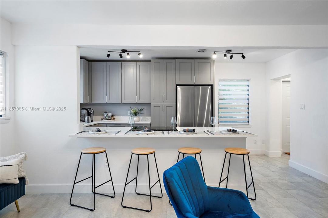 6250 2nd Ave S, St Petersburg, Flórida 33707, Estados Unidos
