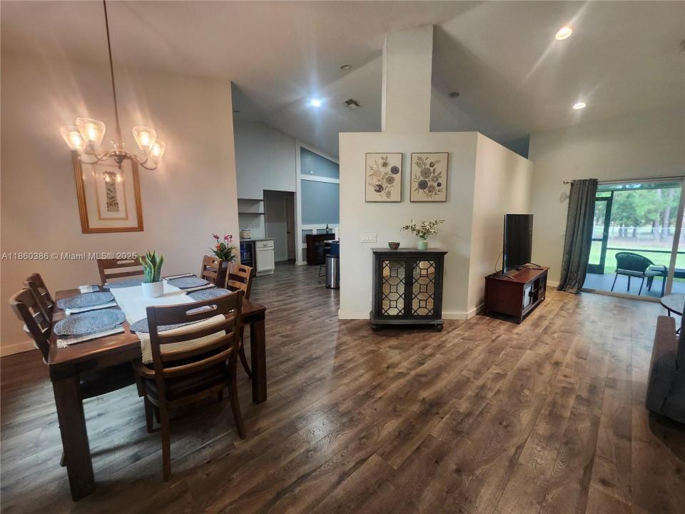311 14th ST SE, Naples, 佛羅里達州 34117, 美國