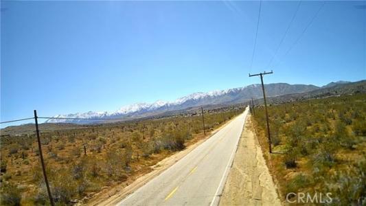 Street E, Pearblossom, California 93543, Stati Uniti