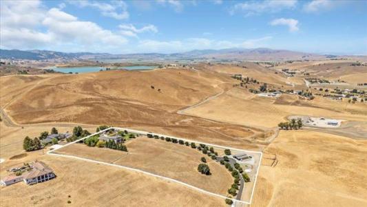 Nicholson Drive, Hollister, California 95023, Estados Unidos