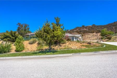 Poplar Drive, Yucaipa, California 92399, Estados Unidos
