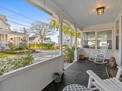 51 Ninth Avenue, Warwick, Rhode Island 02886