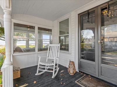 51 Ninth Avenue, Warwick, Rhode Island 02886