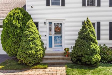 8 Mckay Court, Warwick, Rhode Island 02889, États-Unis