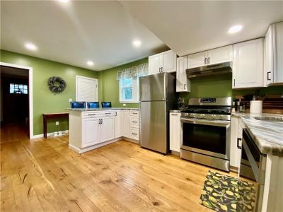 28 White Parkway, North Smithfield, Rhode Island 02896, États-Unis