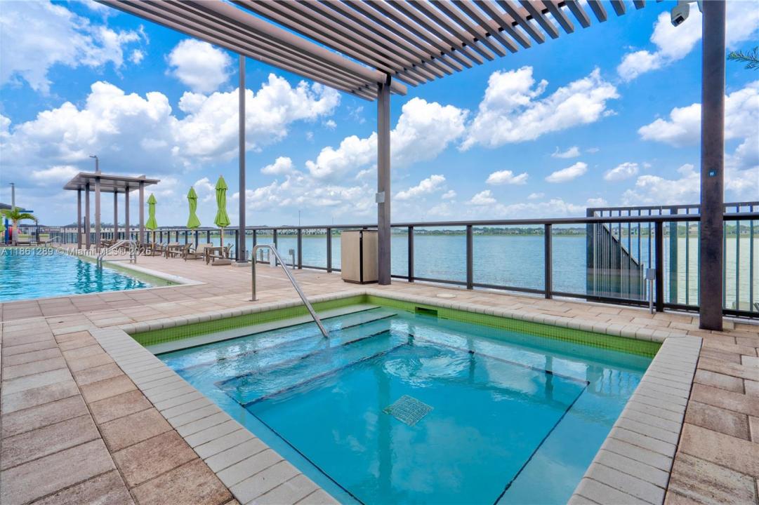 15826 NW 91st Ct 15826, Miami Lakes, Florida 33018, Estados Unidos
