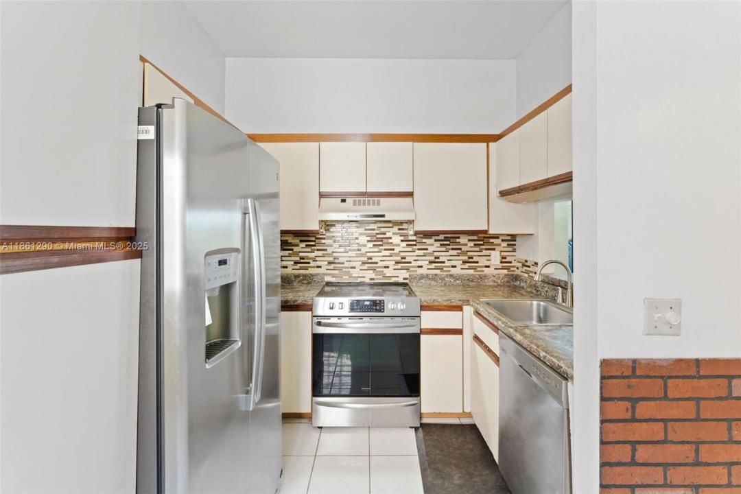 10700 NW 14th St 154, Plantation, פלורידה 33322, ארצות הברית של אמריקה 