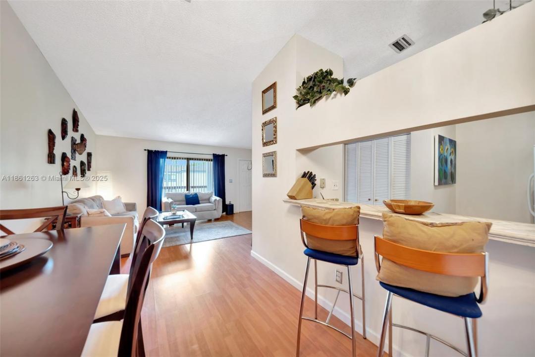 18224 Mediterranean Blvd 6-1706, Hialeah, Florida 33015, HOA KỲ