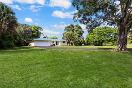 16790 E Glasgow Drive, Loxahatchee Groves, Loxahatchee Groves, Florida 33470