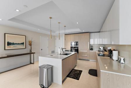 3100 N Ocean Drive 1906, Singer Island, Florida 33404, USA