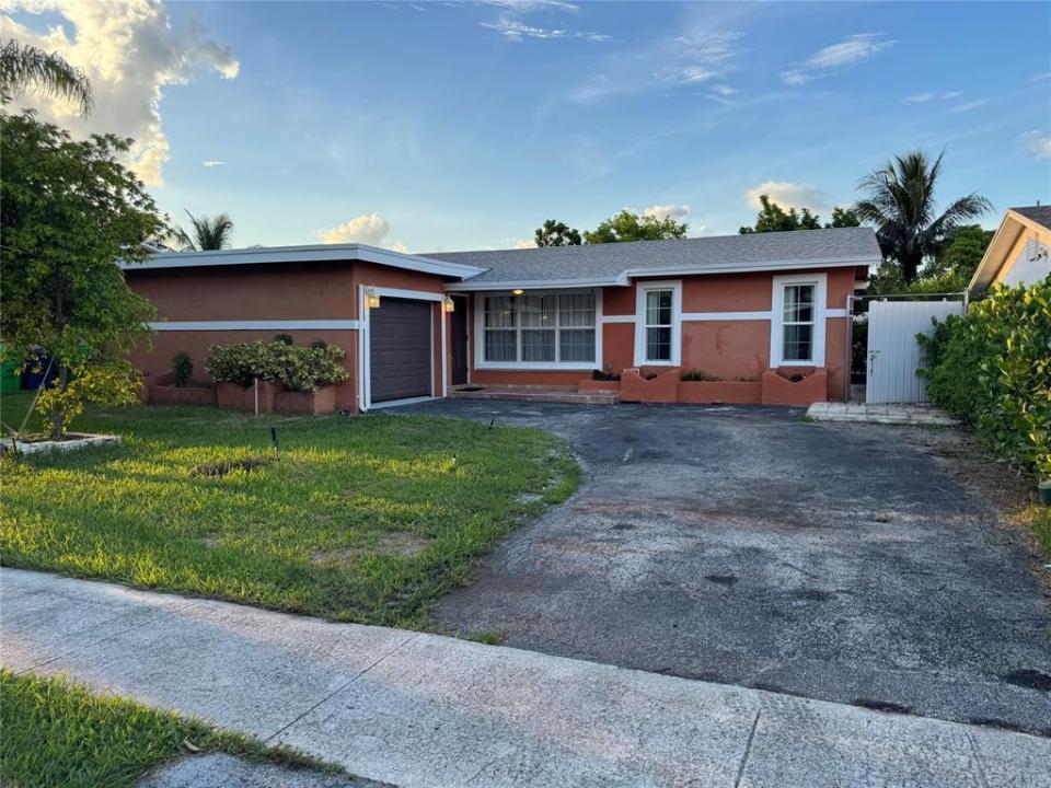 9691 NW 24th Ct, Sunrise, Flórida 33322, Estados Unidos