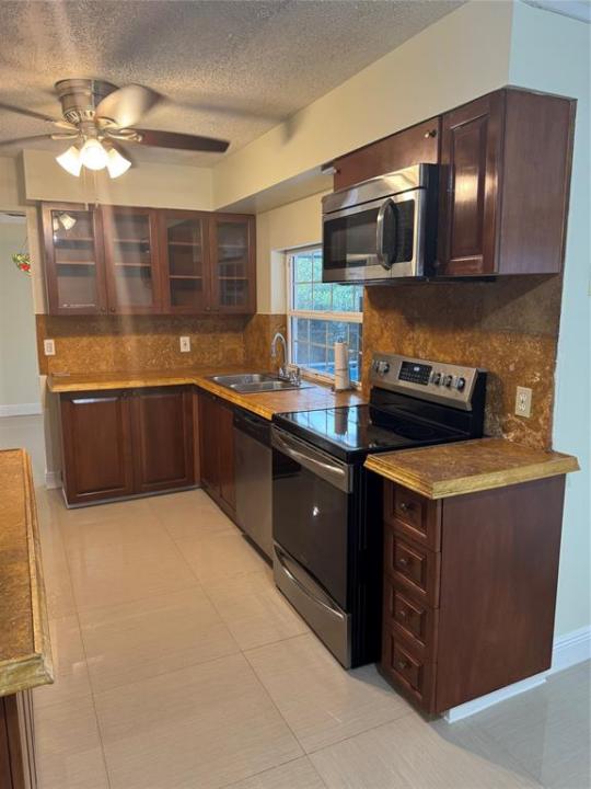 9691 NW 24th Ct, Sunrise, Flórida 33322, Estados Unidos