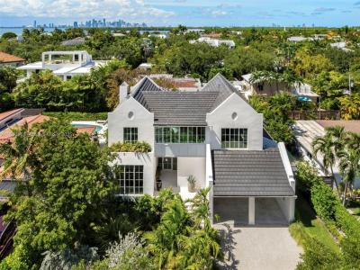 261 Greenwood Dr, Key Biscayne, Florida 33149, USA