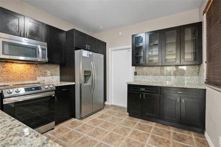 2082 Madeira Dr 2082, Weston, Florida 33327, USA