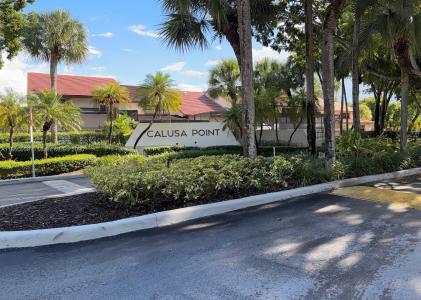 13361 SW 88th Ter, Miami, Florida 33186, USA