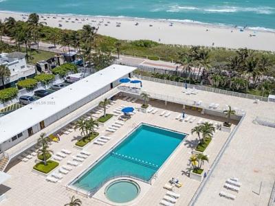 4747 Collins Ave PH04, Miami Beach, Florida 33140, USA