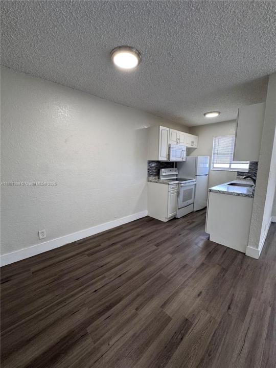 2150 Madison St 1, Hollywood, Floryda 33020, USA