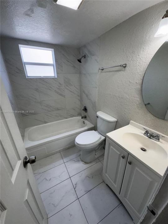 2150 Madison St 1, Hollywood, Floryda 33020, USA