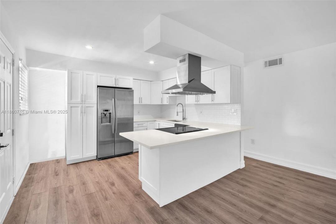 3265 Virginia St 16, Miami, Floride 33133, États-Unis