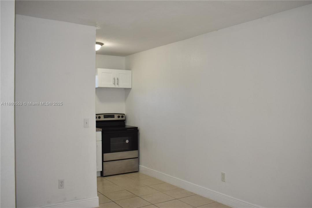 821 NW 5th Ave 1, Hallandale Beach, Florida 33009