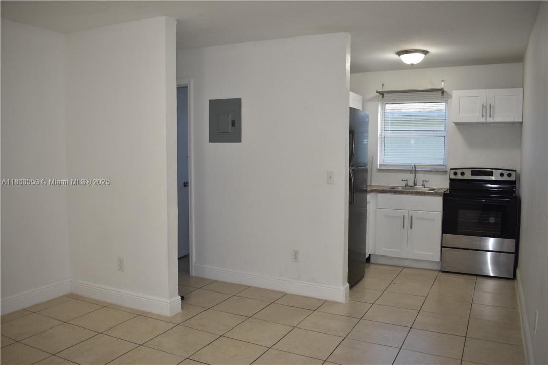 821 NW 5th Ave 1, Hallandale Beach, Florida 33009