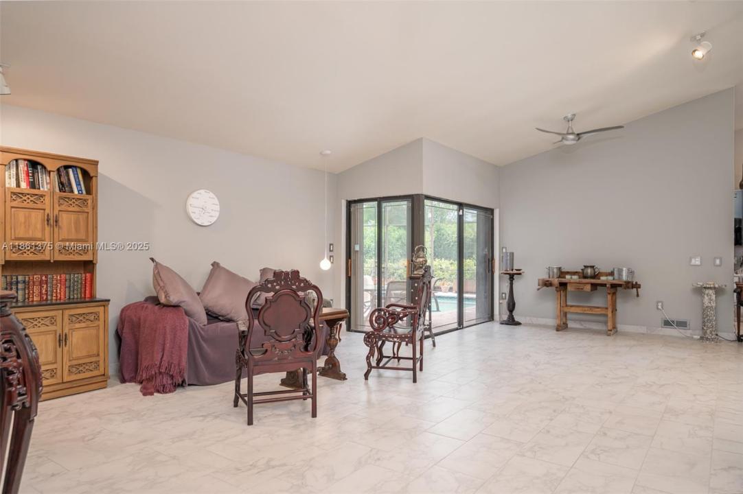 16796 Royal Poinciana Dr, Weston, Flórida 33326, Estados Unidos